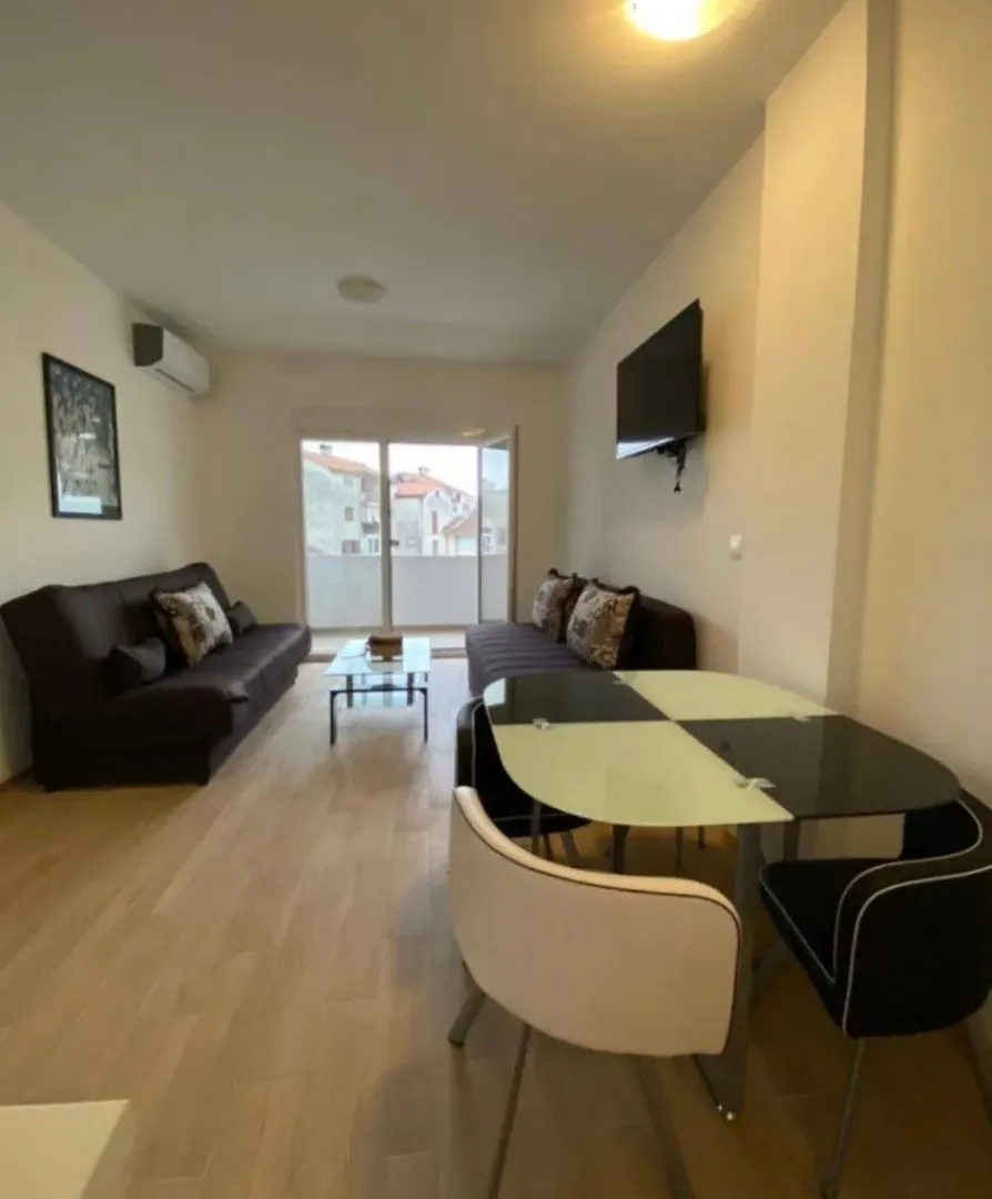 Rent, studio apartment, 33m², Bijeli Do, Budva
