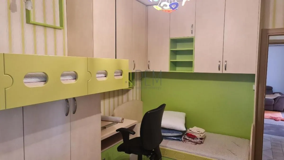 Izdavanje, jednosoban stan, 54m², Preko Morače, Podgorica