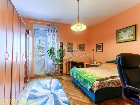 Prodaja, trosoban stan, 85m², Slavija, Vračar Sve Podlokacije - image 28