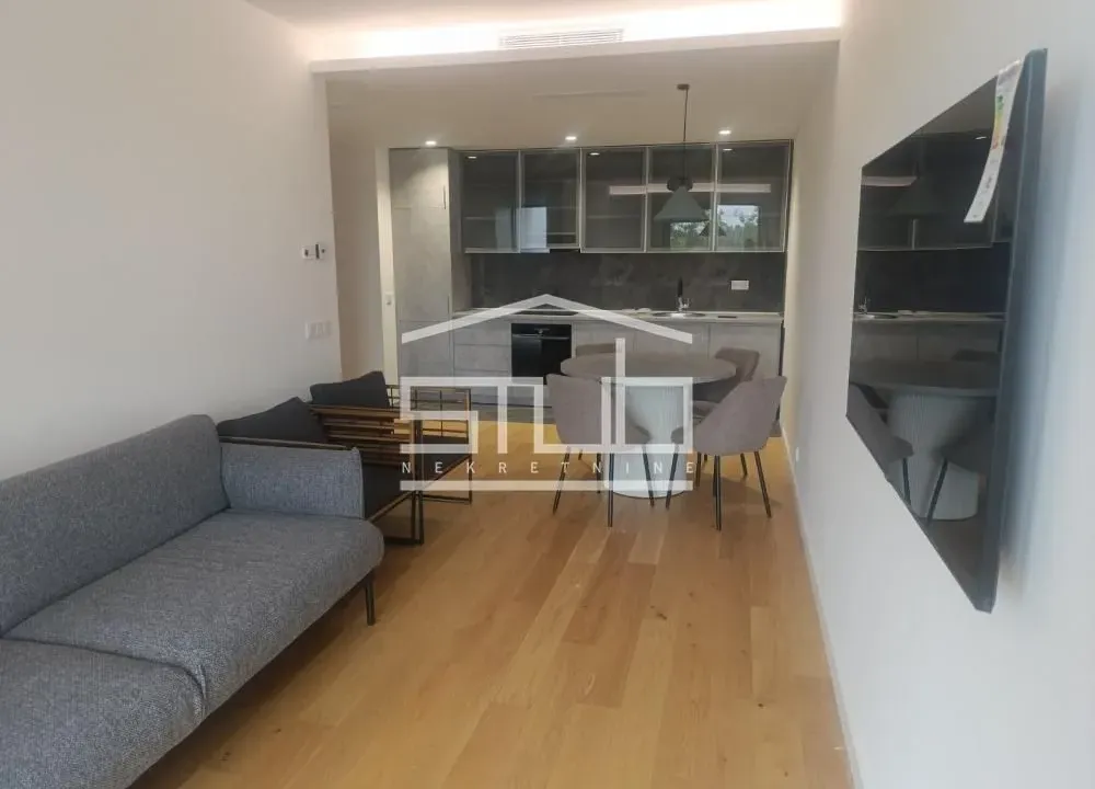 Izdavanje, dvosoban stan, 54m², Novi Beograd Sve Podlokacije, Beograd