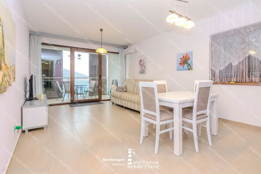Prodaja, dvosoban stan, 85m², Kumbor, Herceg Novi