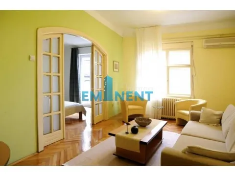 Izdavanje, dvosoban stan, 56m², Stari Grad, Beograd