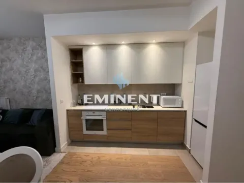 Izdavanje, stan, 67m², Savski Venac, Beograd - image 4