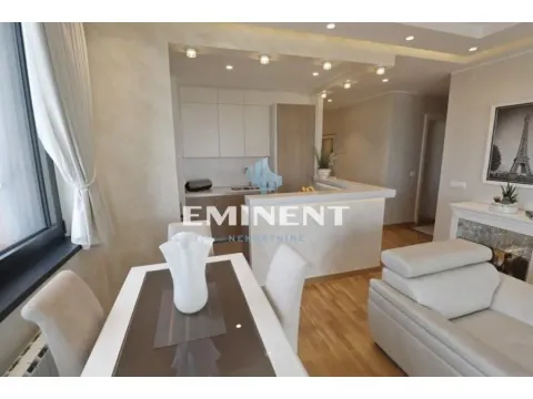Rent, four bedroom apartment, 91m², Savski Venac, Beograd - image 6