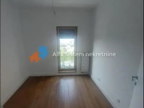 Izdavanje, trosoban stan, 69m², Karaburma, Palilula Sve Podlokacije - image 7