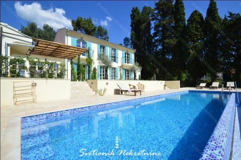 Sale, house, 184m², Baošići, Herceg Novi