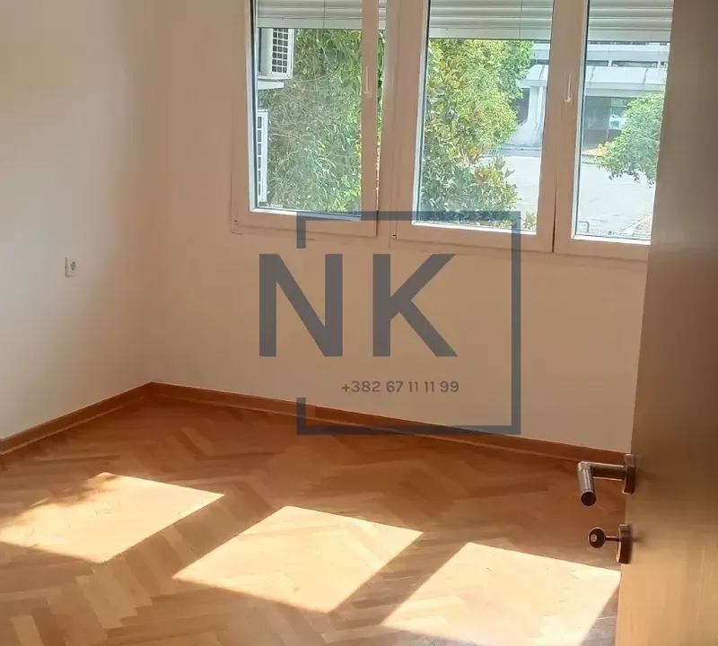 Izdavanje, četvorosoban stan, 66m², Preko Morače, Podgorica