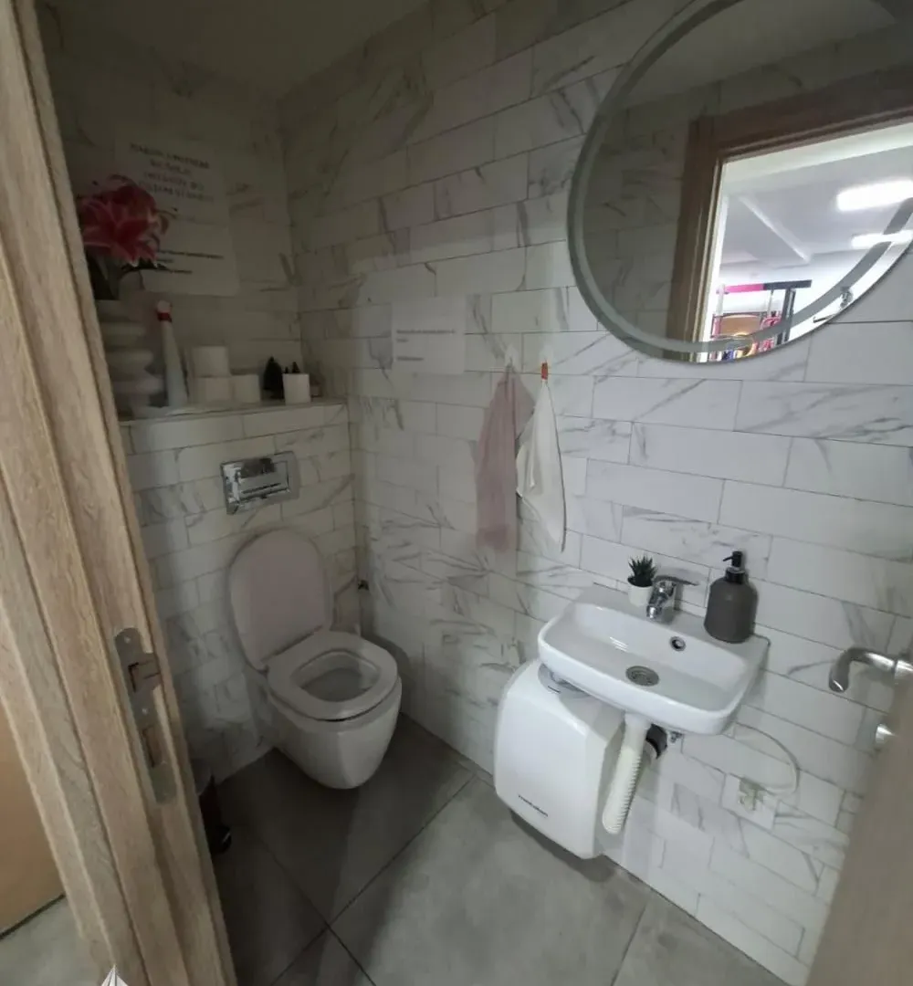 Rent, office space, 140m², Cvetkova Pijaca, Zvezdara Sve Podlokacije