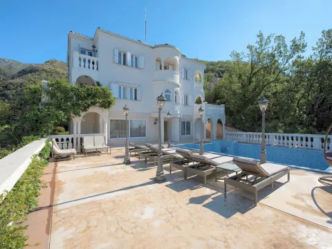 Sale, house, 485m², Sveti Stefan, Budva - image 8