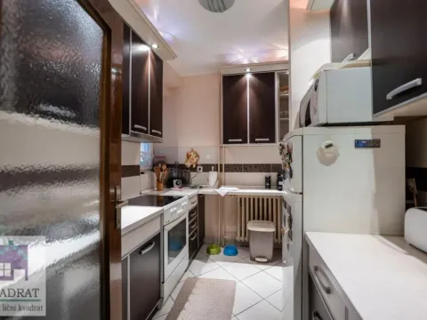 Prodaja, trosoban stan, 94m², Novi Sad, Srbija - image 9