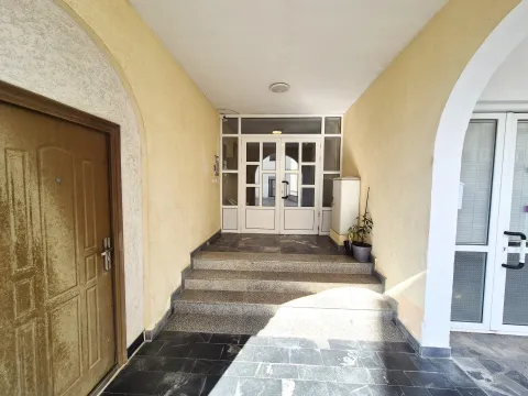 Sale, one bedroom apartment, 56m², Ilino, Bar - image 12