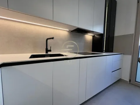 Sale, four bedroom apartment, 114m², Centar, Novi Sad - image 8