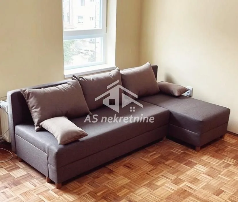 Izdavanje, trosoban stan, 75m², Tašmajdan, Palilula Sve Podlokacije