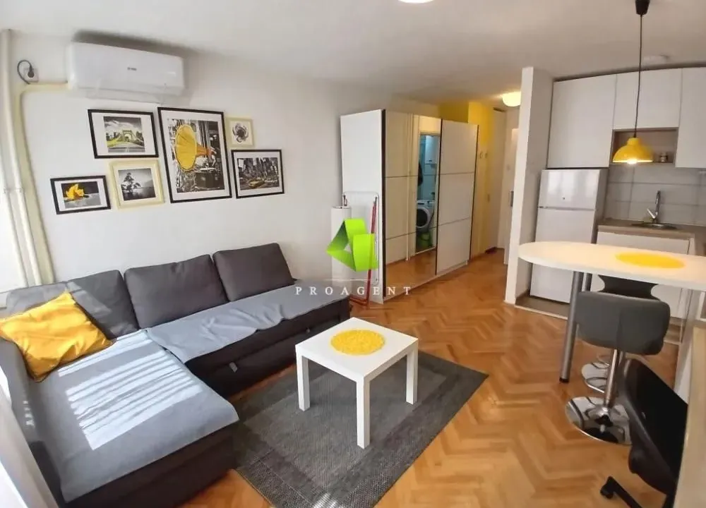 Izdavanje, stan, 25m², Medijana, Niš