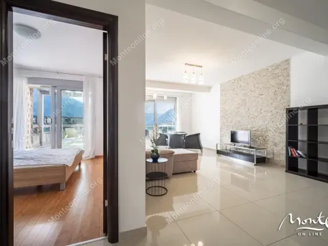 Sale, one bedroom apartment, 56m², Dobrota, Kotor - image 14