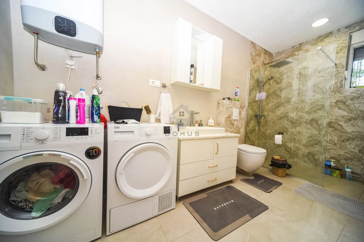 Rent, house, 135m², Murtovina, Podgorica