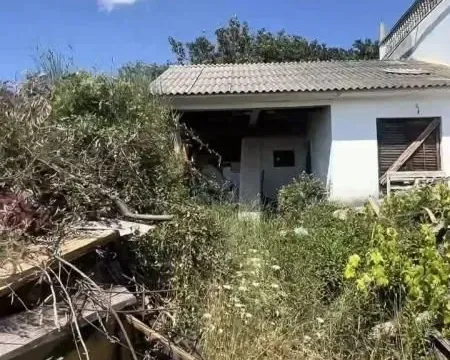 Kuća in Dobra Voda