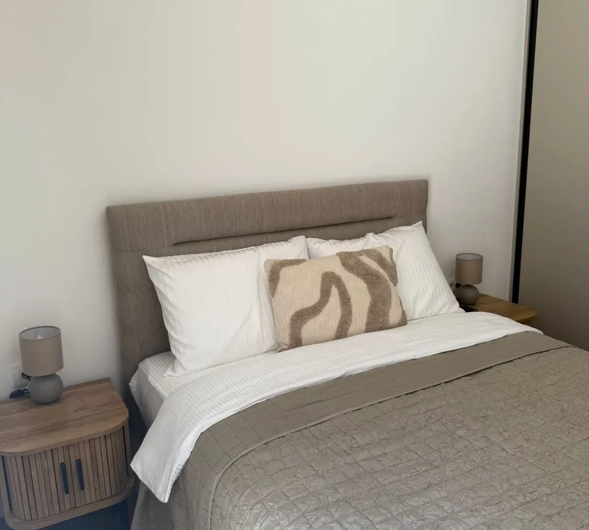 Sale, one bedroom apartment, 42m², Bijeli Do, Budva