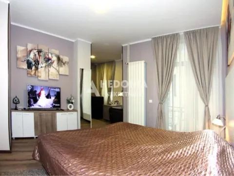 Prodaja, trosoban stan, 90m², Stari Grad, Beograd - image 13