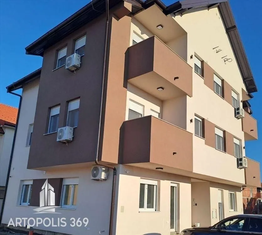 Sale, two bedroom apartment, 55m², Borča 1, Borča Sve Podlokacije