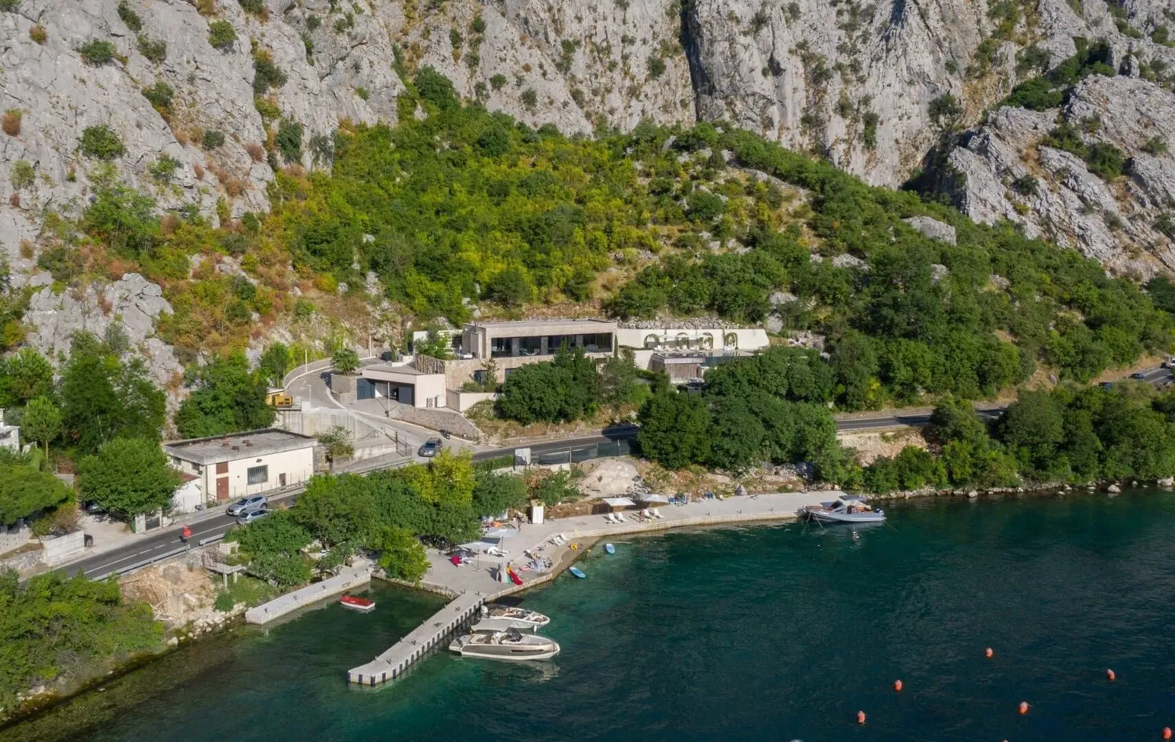 Sale, house, 526m², Orahovac, Kotor