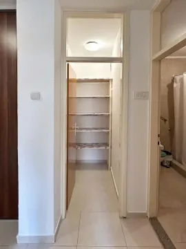 Izdavanje, dvosoban stan, 60m², Preko Morače, Podgorica - image 16