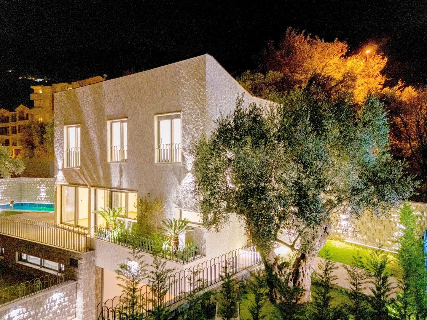 Sale, house, 240m², Kamenovo, Budva