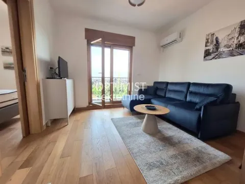 Stan in Voždovac Sve Podlokacije