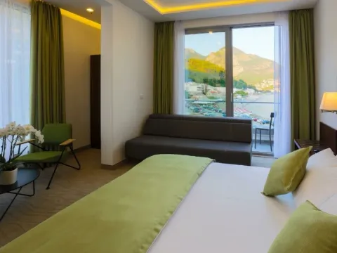 Sale, office space, 2500m², Sutomore, Bar - image 6