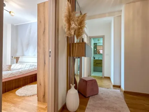 Rent, two bedroom apartment, 60m², Stari Aerodrom, Podgorica - image 8