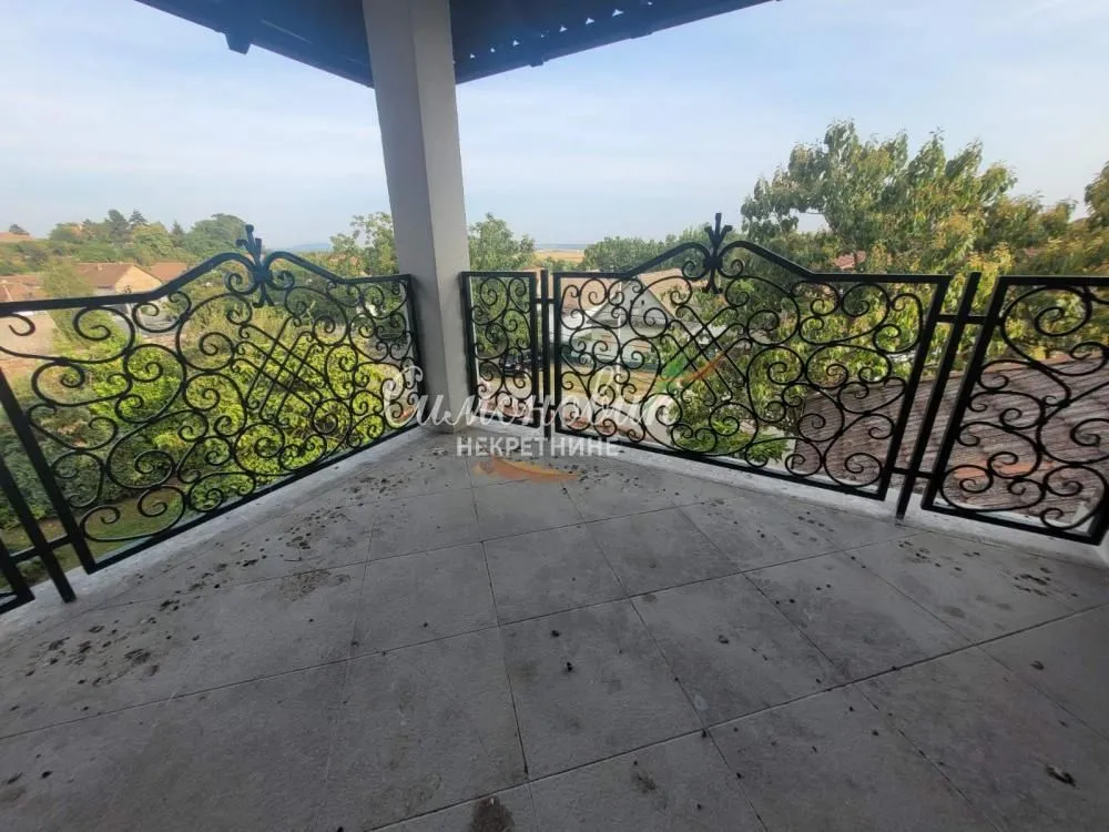 Rent, house, 200m², Surčin, Beograd