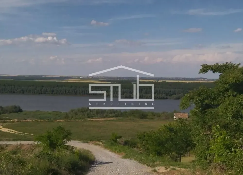 Sale, land lot, Stari Slankamen, Inđija