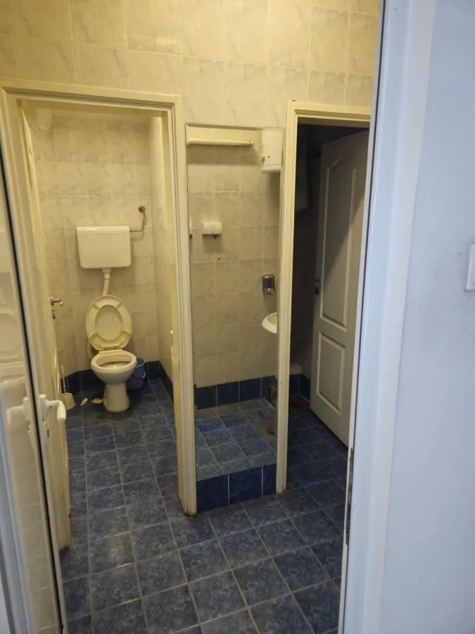 Rent, office space, 1000m², Dušanovac, Voždovac Sve Podlokacije