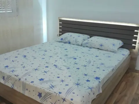 Izdavanje, dvosoban stan, 100m², Šušanj, Bar - image 6