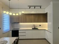 Izdavanje, dvosoban stan, 60m², Zabjelo, Podgorica - image 1