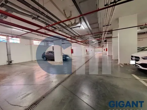 Sale, parking/garage, 13m², Voždovac Sve Podlokacije, Beograd - image 2