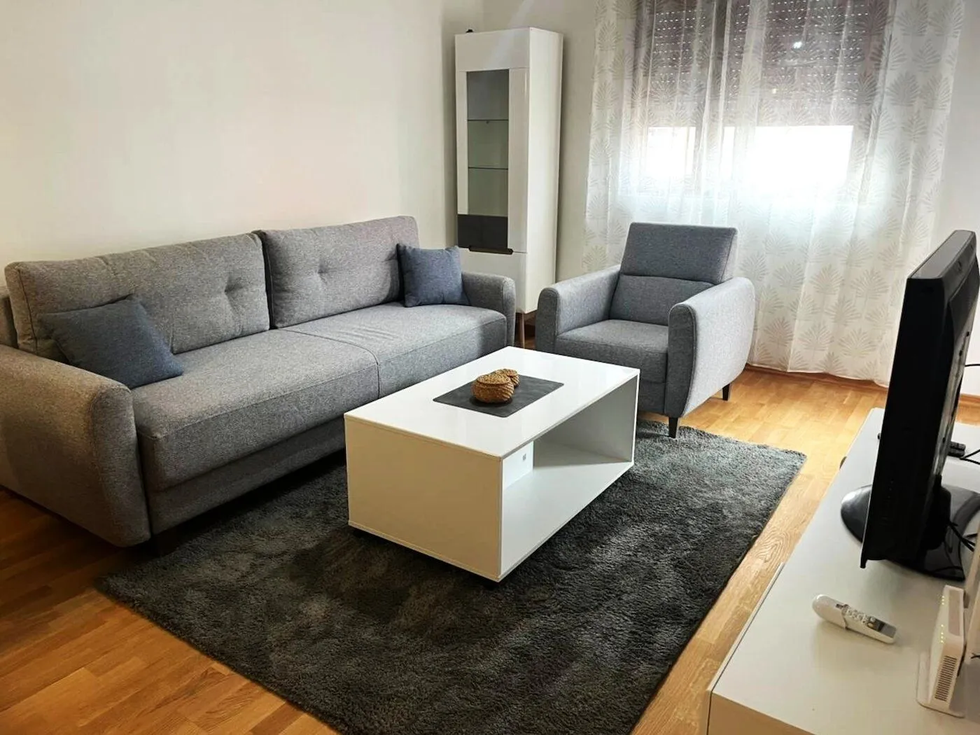 Rent, apartment, 42m², Stari Aerodrom, Podgorica