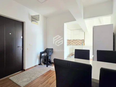 Rent, two bedroom apartment, 69m², Centar, Bar - image 12