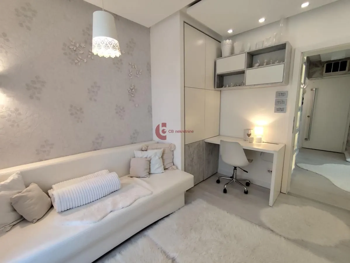 Prodaja, stan, 104m², Kertvaroš, Subotica
