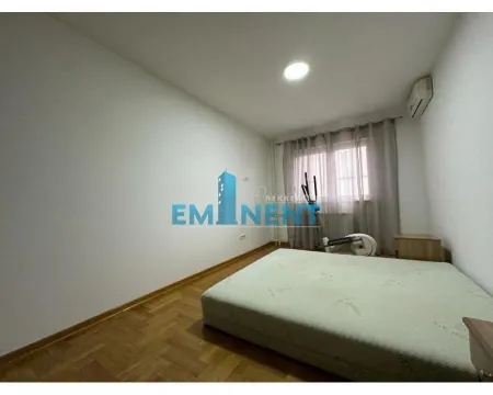 Izdavanje, trosoban stan, 80m², Autokomanda, Voždovac Sve Podlokacije - image 11