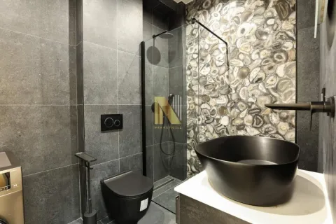 Izdavanje, četvorosoban stan, 100m², Petrovaradin, Novi Sad - image 28