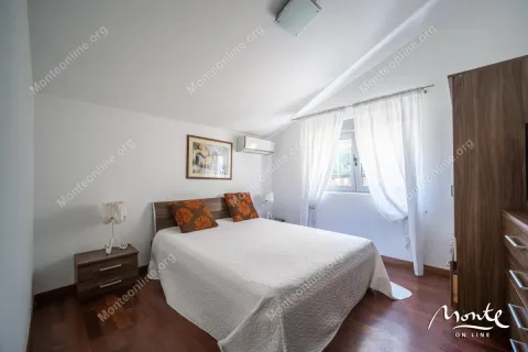 Prodaja, dvosoban stan, 61m², Dobrota, Kotor - image 13