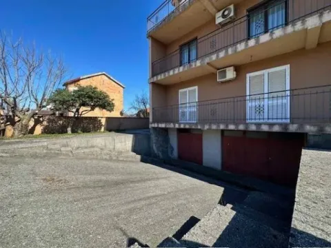 Sale, five bedroom apartment, 488m², Donja Gorica, Podgorica - image 5