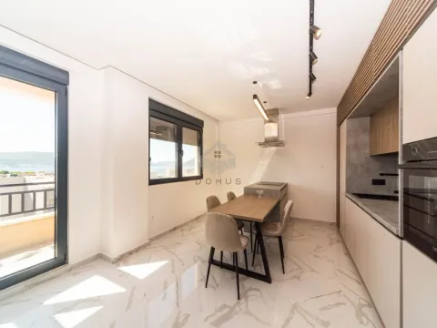 Izdavanje, jednosoban stan, 60m², Tivat, Crna Gora - image 4