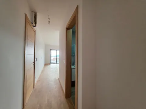 Sale, one bedroom apartment, 43m², Bečići, Budva - image 16