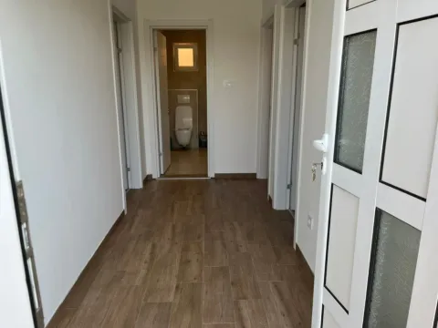 Izdavanje, kuća, 60m², Zabjelo, Podgorica - image 5