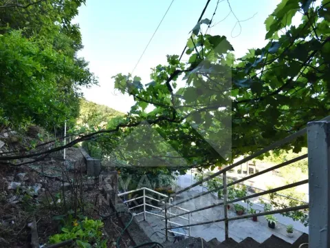 Prodaja, kuća, 75m², Zlatica, Podgorica - image 16