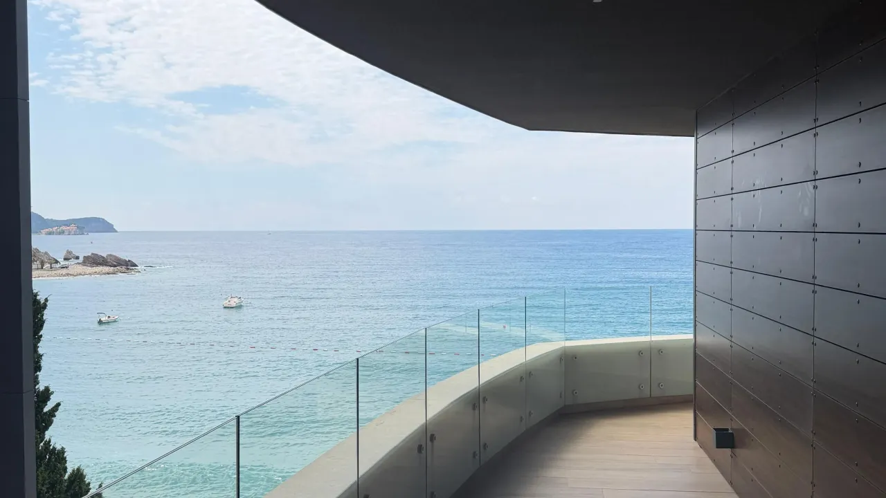 Sale, two bedroom apartment, 75m², Rafailovići, Budva