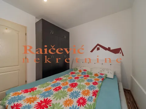 Rent, two bedroom apartment, 40m², Voždovac Sve Podlokacije, Beograd - image 12