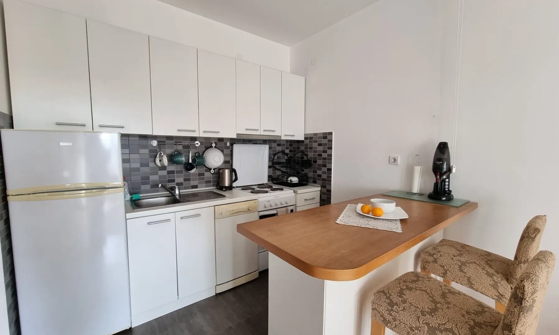 Rent, one bedroom apartment, 44m², Budva, Crna Gora